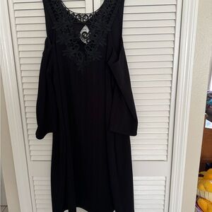 Elegant Black Lace Detail Dress